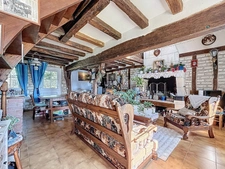 Maison de charme dans un hameau calme (37)