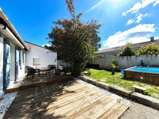 Maison individuelle de plain-pied - 6 pièces 166m2 13790 Peynier