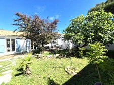 Maison individuelle de plain-pied - 6 pièces 166m2 13790 Peynier