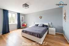 Magnificent architect-designed loft of 252m2 - Marseille 13014
