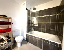 Appartement T2 - balcon - garage 13011