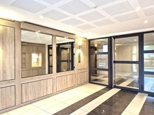 Appartement T2 - balcon - garage 13011