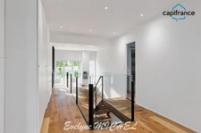 Magnificent architect-designed loft of 252m2 - Marseille 13014