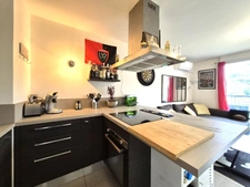 Appartement T2 - balcon - garage 13011