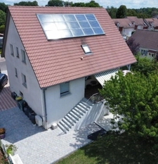 Secteur du Château de  CHEVIGNY SAINT SAUVEUR (21 Côte d'or) Grande maison confortable- 