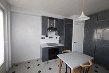 PLACE GRANGIER CENTRE VILLE DIJON  SPACIEUX  APPARTEMENT DE 139 m2 