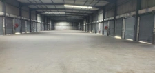 PLATEFORME LOGISTIQUE - 2200 mètres carrés couverts sur 1,5 hectares / CENTRE FRANCE/ BOURGOGNE/LONGVIC (21)