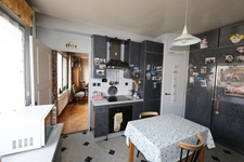 PLACE GRANGIER CENTRE VILLE DIJON  SPACIEUX  APPARTEMENT DE 139 m2 
