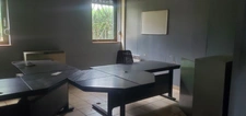 PLATEFORME LOGISTIQUE - 2200 mètres carrés couverts sur 1,5 hectares / CENTRE FRANCE/ BOURGOGNE/LONGVIC (21)