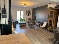 Secteur du Château de  CHEVIGNY SAINT SAUVEUR (21 Côte d'or) Grande maison confortable- 