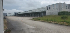 PLATEFORME LOGISTIQUE - 2200 mètres carrés couverts sur 1,5 hectares / CENTRE FRANCE/ BOURGOGNE/LONGVIC (21)
