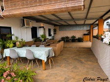 Coup de Cœur à Bellevue ! Charmante Maison F3 avec Vue Mer et Vaste Jardin
