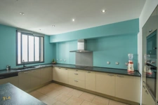 À VENDRE – APPARTEMENT F6 GRAND STANDING