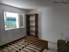 Maison à vendre 3 chambres  de 60 m2 habitable LES MAKES (974)