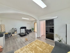 À VENDRE SAINT LOUIS (974) – Belle Villa T8 avec piscine – centre-ville