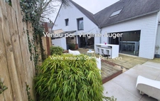Maison familiale avec grand garage et jaccuzi - 176m2 à SAINT BERTHEVIN (53)