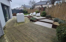 Maison familiale avec grand garage et jaccuzi - 176m2 à SAINT BERTHEVIN (53)