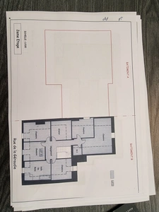 Building for sale in Corrèze (19): commercial premises and 3 apartments + covered parking