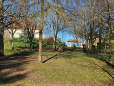 Maison de charme avec piscine sur terrain de 4 618 m2