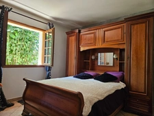 Maison de charme avec piscine sur terrain de 4 618 m2