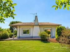 Maison d'architecte, 5 chambres, piscine, dépendances et parc arboré de plus de 3 600 m² à AIRE SUR L'ADOUR (40)