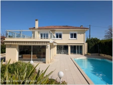 Maison à vendre 6 pièces GARLIN (64), piscine, vue Pyrénées.