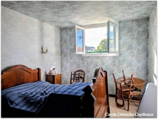 Maison familiale - 4/5 chambres -à vendre à Boueilh, dépendances sur 2000 m² de terrain
