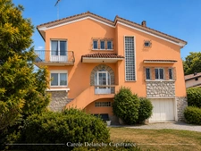 Maison d'architecte, 170 m² + 90 m² sur terrain de 1500 m² à AIRE SUR L'ADOUR (40)