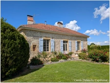 Ancien presbytère rénové – 232 m² – 4 chambres – Dépendances – Terrain de 2 959 m², Saint-Agnet (5 min Garlin / 10 min Aire-sur-l’Adour)