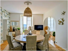 Propriété de caractère de 170 m² + maisonnette 30 m², classée 3 épis Gite de France sur 2 500 m² Vue Pyrénées.