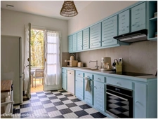 Propriété de caractère de 170 m² + maisonnette 30 m², classée 3 épis Gite de France sur 2 500 m² Vue Pyrénées.