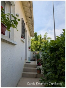 Maison à vendre 3 chambres, potentiel 4, garage, jardin, vue Pyrénées à Viella (32)