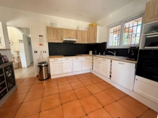 House for sale, 6 rooms, VIDAUBAN (83)