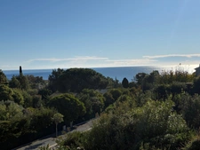 Villa rénovée vue mer à vendre LES ISSAMBRES (83)