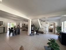 House for sale, 7 rooms, VIDAUBAN (83)