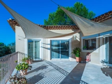 Maison à vendre 10 pièces LE VAL (83)