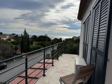 Renovated villa with sea view for sale in Les Issambres (83)