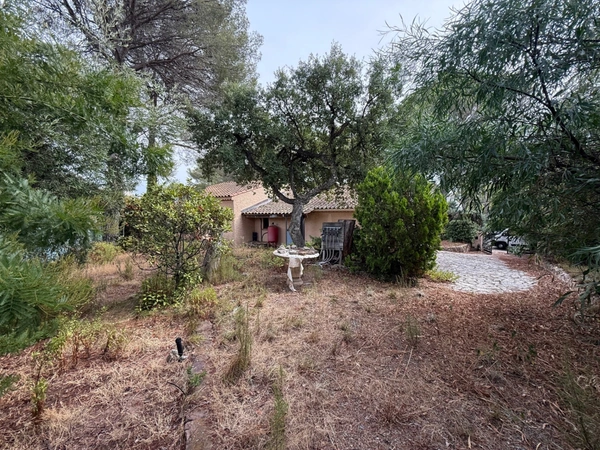 Maison à vendre 4 pièces SAINT RAPHAEL (83)