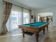 Maison à vendre 10 pièces LE VAL (83)