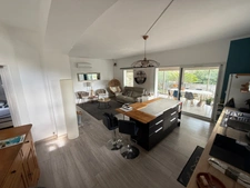 Renovated villa with sea view for sale in Les Issambres (83)