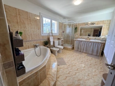 House for sale, 7 rooms, VIDAUBAN (83)