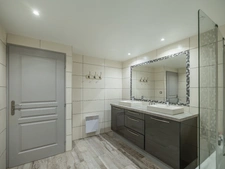 Maison à vendre 10 pièces LE VAL (83)