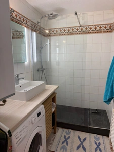 Dpt Var (83), à vendre LES ISSAMBRES Appartement 2 Pièces Vue mer