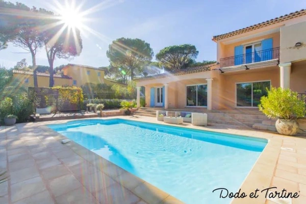 Maison à vendre 6 pièces VIDAUBAN (83)