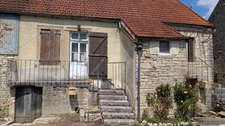 Ensemble de 2 maisons à rénover et grange à NITRY
