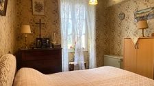 4 bedroom house, outbuildings and double garage MASSANGIS (89)