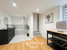 Maison à vendre 10 pièces SAINT GERMAIN DU PLAIN (71)