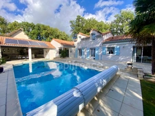 Maison à vendre 7 pièces  ()