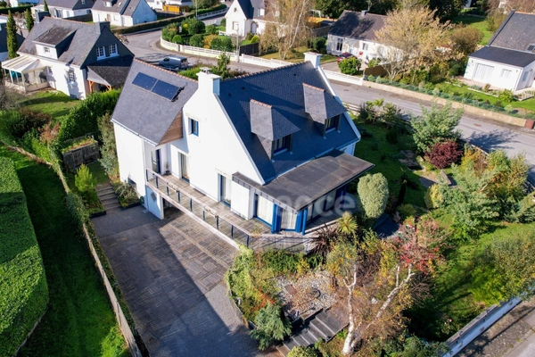 Maison à vendre 10 pièces  (56)