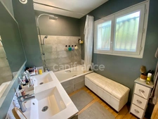 Maison à vendre 6 pièces  ()